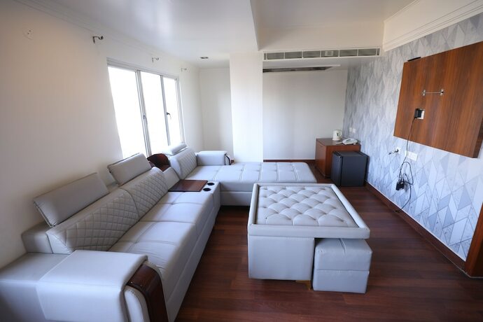 Imagen de la habitación del Hotel Eastins. Foto 16