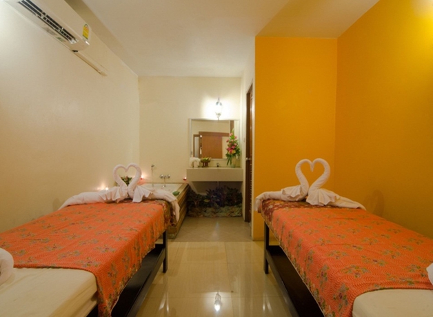 Imagen de los interiores del Hotel Eastiny Place Hotel Pattaya. Foto 7