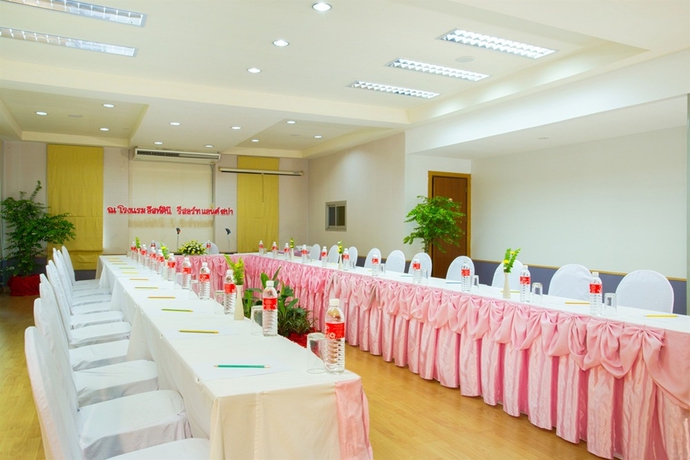 Imagen de los interiores del Hotel Eastiny Resort and Spa Pattaya. Foto 10