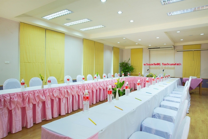 Imagen de los interiores del Hotel Eastiny Resort and Spa Pattaya. Foto 13