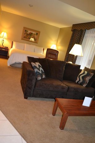 Imagen de la habitación del Hotel Eastland Suites And Conference Center. Foto 10