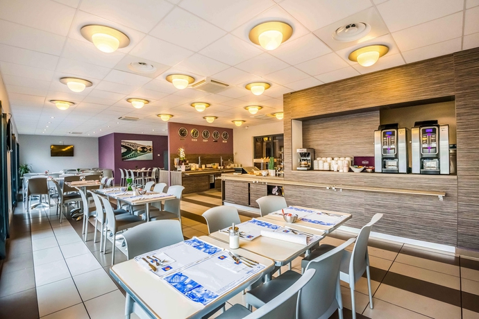 Imagen del bar/restaurante del Hotel Eastlodge Lyon Est Eurexpo. Foto 2