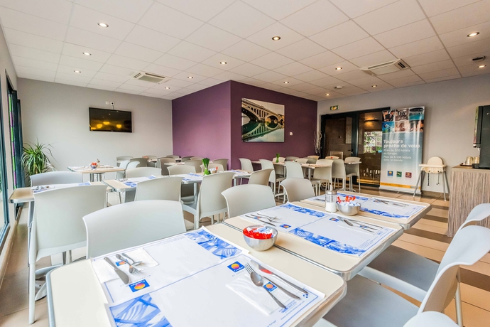 Imagen del bar/restaurante del Hotel Eastlodge Lyon Est Eurexpo. Foto 3