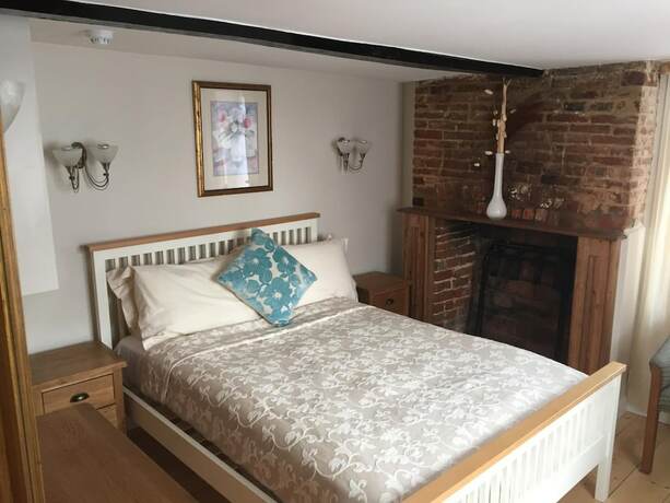 Imagen general del Hotel Easton Guest House. Foto 4