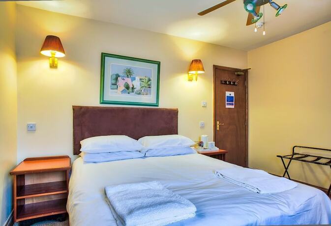 Imagen general del Hotel Easton Guest House. Foto 9