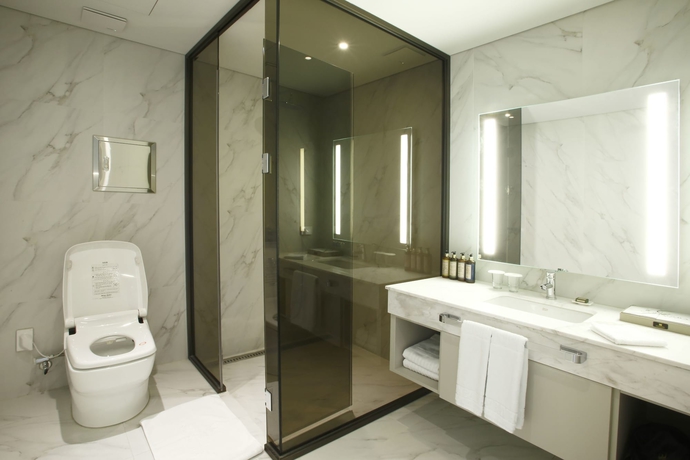 Imagen de la habitación del Hotel Eastonbay. Foto 4