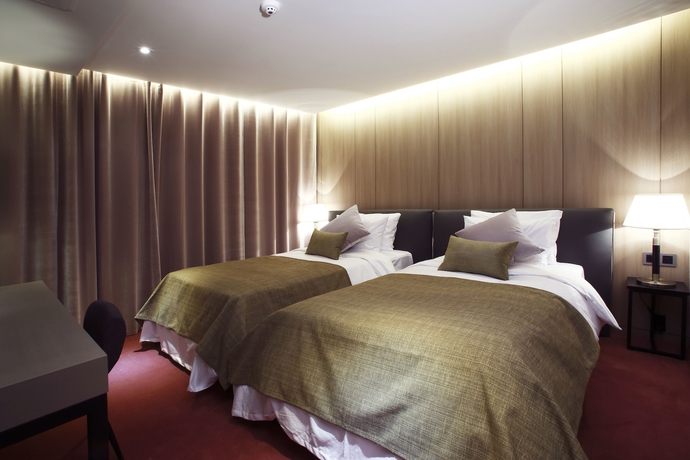 Imagen de la habitación del Hotel Eastonbay. Foto 6