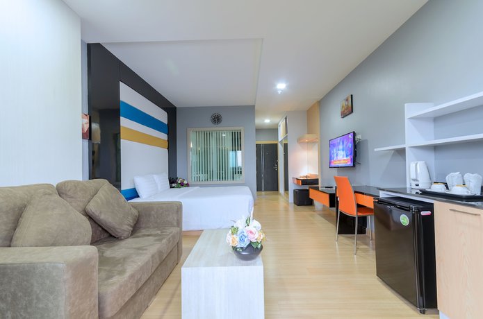 Imagen de la habitación del Hotel Eastpana, Si Racha. Foto 5