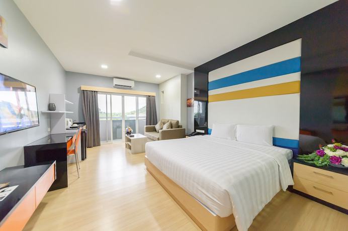 Imagen de la habitación del Hotel Eastpana, Si Racha. Foto 7