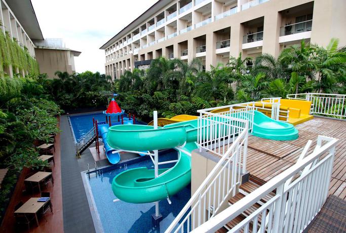 Imagen de la piscina del Hotel Eastparc. Foto 12