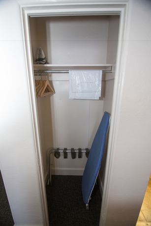 Imagen de la habitación del Hotel Eastside Lodge. Foto 7