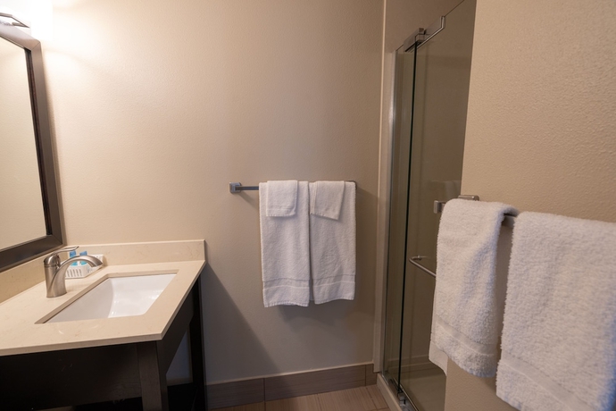 Imagen de la habitación del Hotel Eastside Lodge. Foto 17