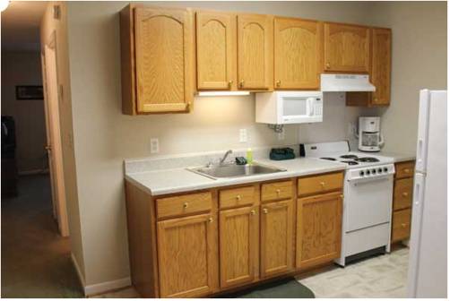 Imagen de la habitación del Hotel Eastside Suites. Foto 1