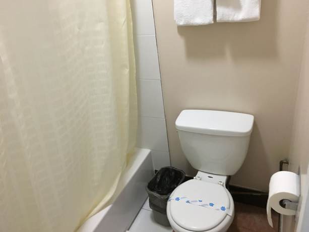 Imagen de la habitación del Hotel Eastsider Motel. Foto 6