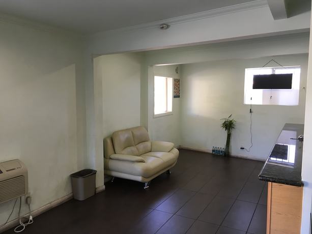 Imagen de los interiores del Hotel Eastsider Motel. Foto 17