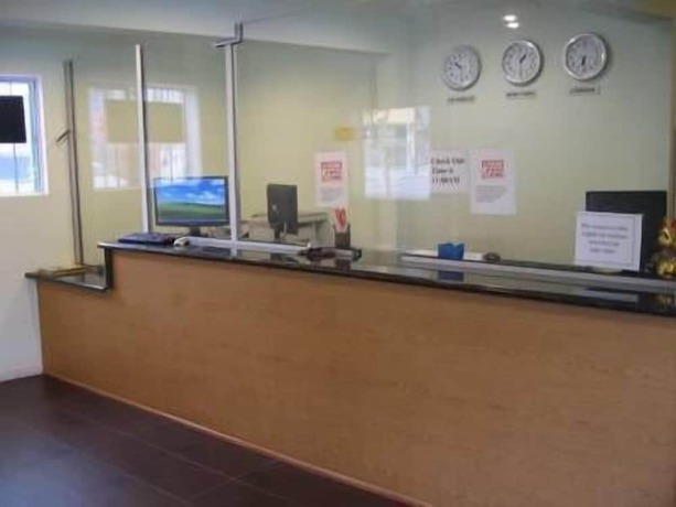 Imagen de los interiores del Hotel Eastsider Motel. Foto 18