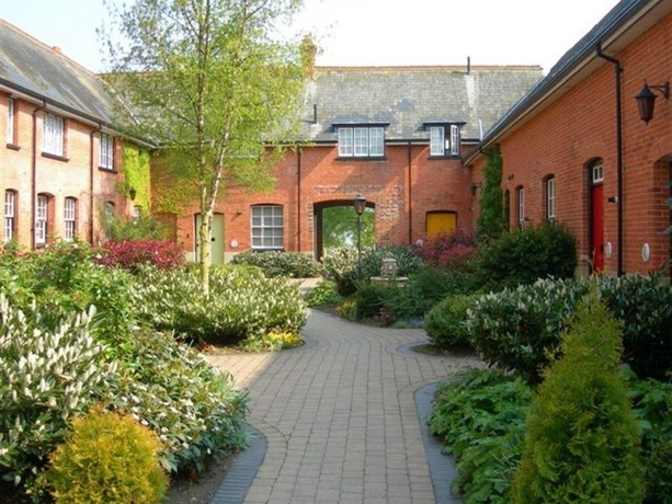 Imagen general del Hotel Eastwell Manor, Champneys and Spa. Foto 2