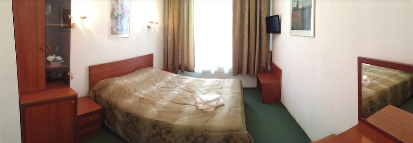 Imagen de la habitación del Hotel East-west. Foto 6