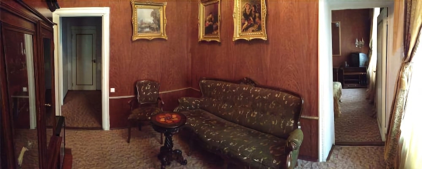 Imagen de la habitación del Hotel East-west. Foto 11