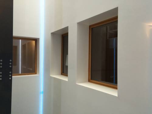 Imagen de la habitación del Hotel East-west Riverside. Foto 14