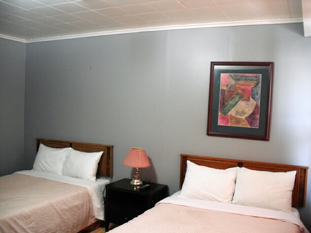 Imagen general del Hotel Eastwood Motel. Foto 6