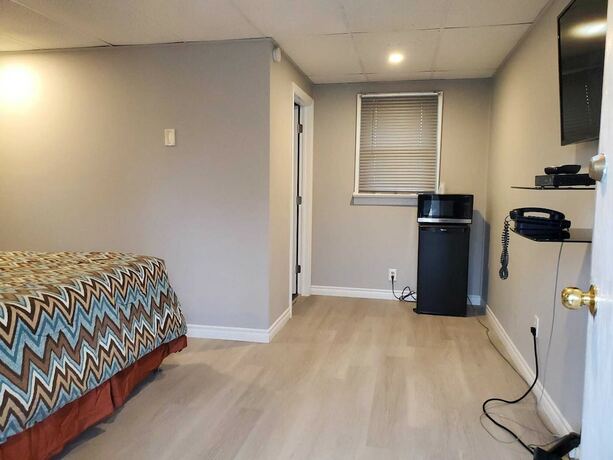 Imagen general del Hotel Eastwood Motel. Foto 13