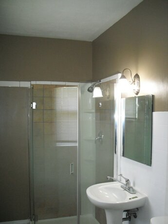 Imagen general del Hotel Eastwood Motel. Foto 16