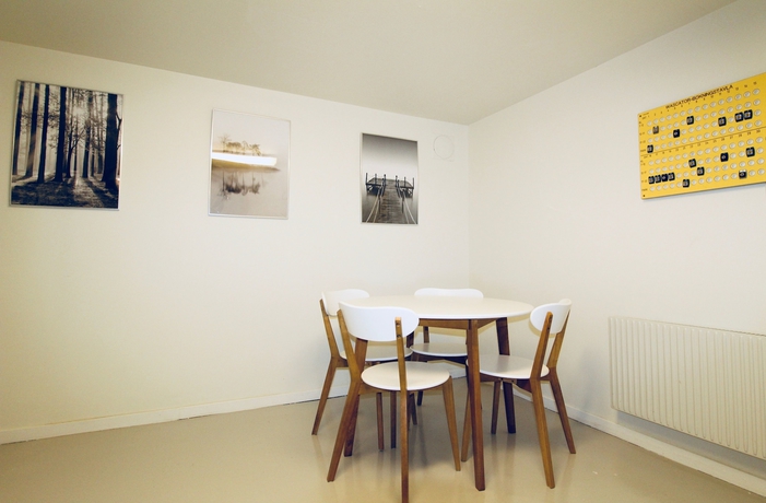 Imagen del bar/restaurante del Hotel Easy Livin Apartment By Stubor. Foto 4