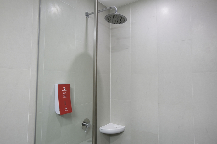 Imagen de la habitación del Hotel Easy Planet Bangkok Surawong. Foto 9