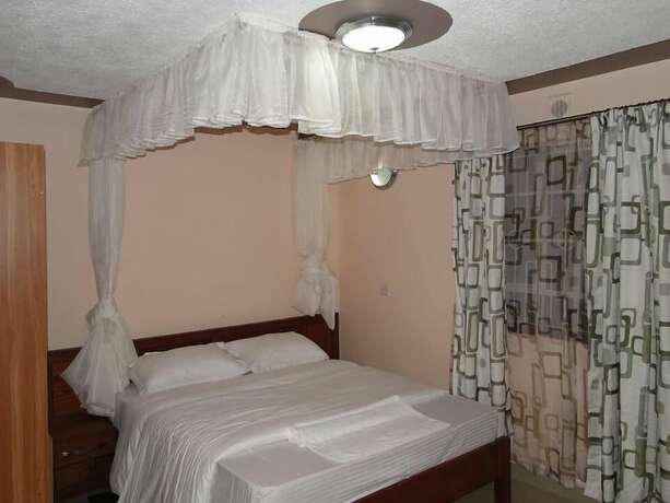 Imagen de la habitación del Hotel Easy Sleep Guesthouse. Foto 17