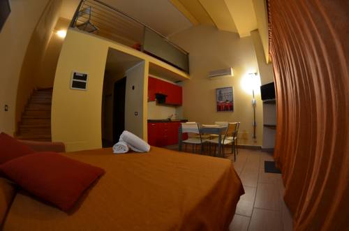 Imagen de la habitación del Hotel Easy Space. Foto 7