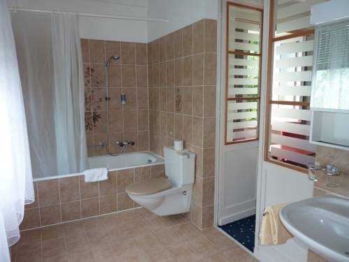 Imagen de la habitación del Hotel Easy Stay By La Perla. Foto 3