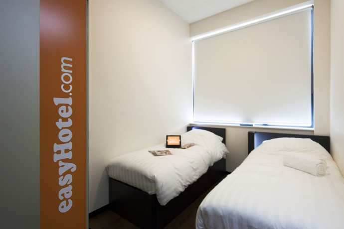 Imagen de la habitación del Hotel Easyhotel Amsterdam City Centre South. Foto 4