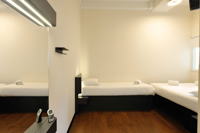 Imagen de la habitación del Hotel Easyhotel Amsterdam City Centre South. Foto 14