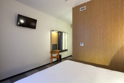 Imagen de la habitación del Hotel Easyhotel Amsterdam Zaandam. Foto 9