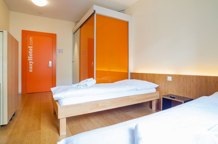 Imagen de la habitación del Hotel Easyhotel Basel - Contactless Self Check-in. Foto 10