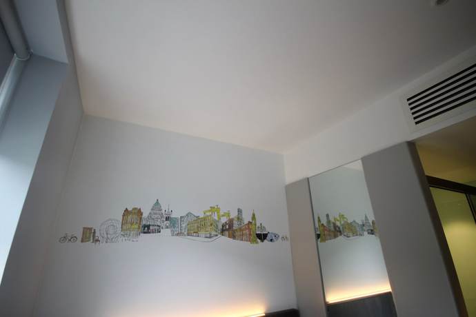Imagen de la habitación del Hotel Easyhotel Belfast. Foto 14