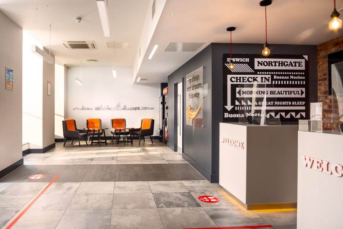 Imagen de los interiores del Hotel Easyhotel Ipswich. Foto 19