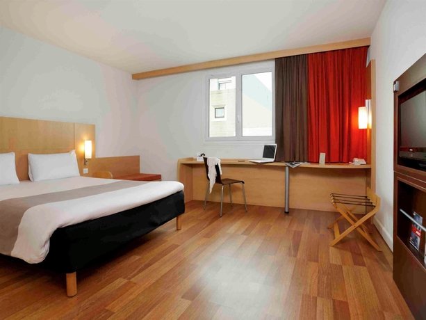 Imagen de la habitación del Hotel Easyhotel Nice Palais Des Congrès – Old Town. Foto 10