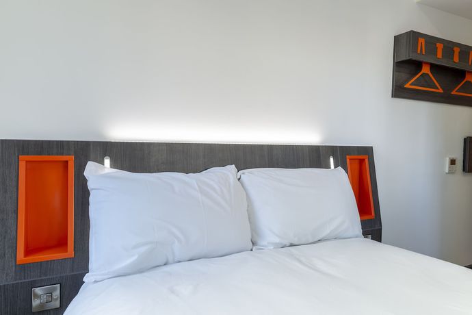 Imagen de la habitación del Hotel Easyhotel Reading. Foto 11
