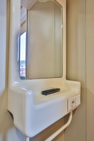 Imagen de la habitación del Hotel Easyhotel Sofia. Foto 12