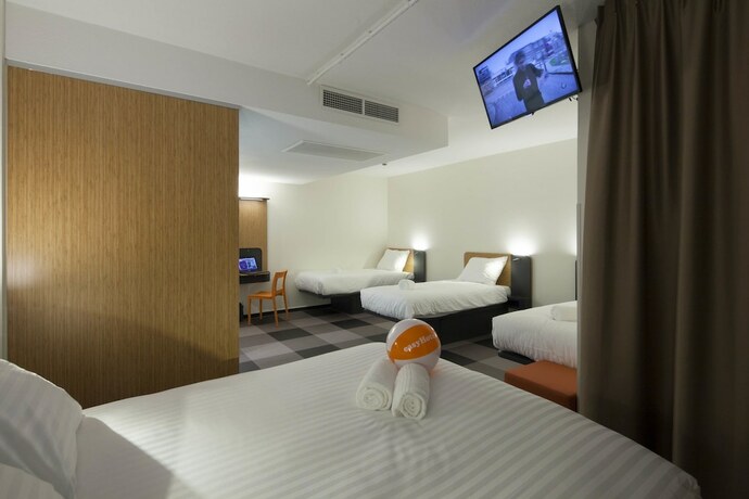 Imagen de la habitación del Hotel Easyhotel The Hague Scheveningen Beach. Foto 13