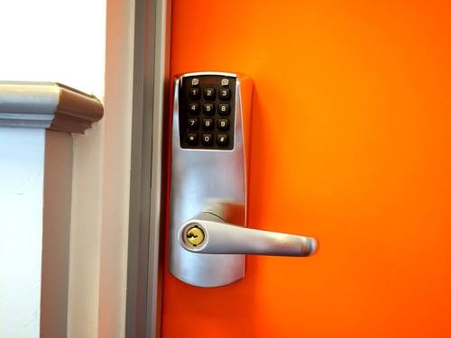 Imagen general del Hotel Easyhotel Zürich City Centre. Foto 2