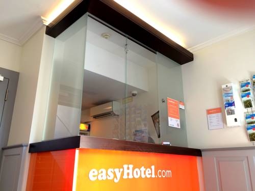 Imagen general del Hotel Easyhotel Zürich City Centre. Foto 3