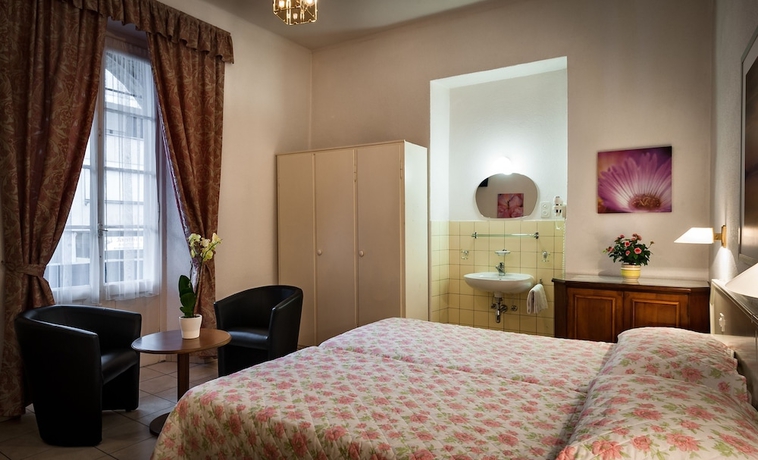 Imagen de la habitación del Hotel Easyrooms Dell'angelo. Foto 19