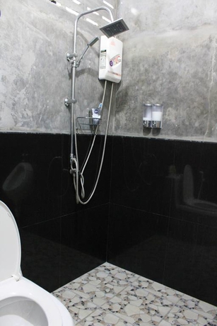 Imagen de la habitación del Hotel Eat N Sleep. Foto 14