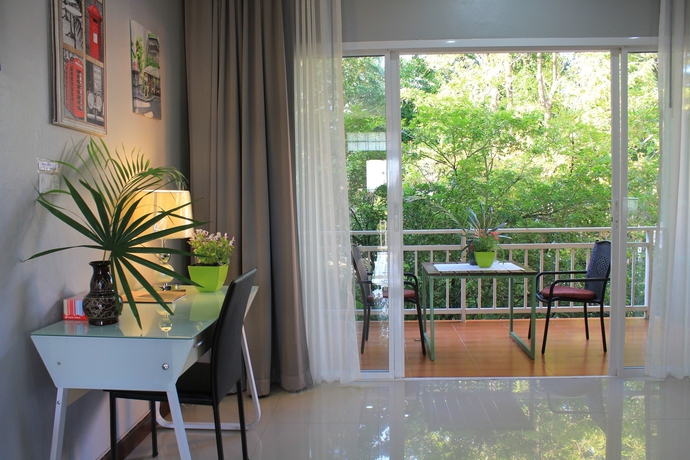 Imagen de la habitación del Hotel Eat N Sleep. Foto 15