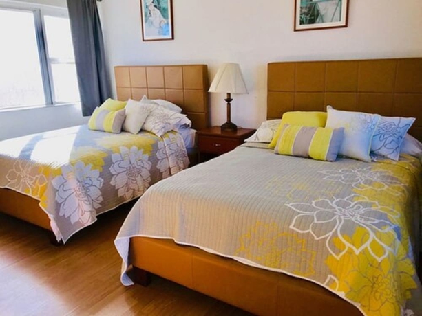 Imagen de la habitación del Hotel Ebb Tide Resort Oceanfront. Foto 2