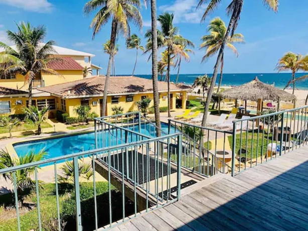 Imagen general del Hotel Ebb Tide Resort Oceanfront. Foto 1