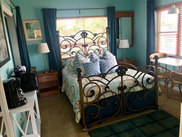 Imagen de la habitación del Hotel Ebb Tide Resort Oceanfront. Foto 6